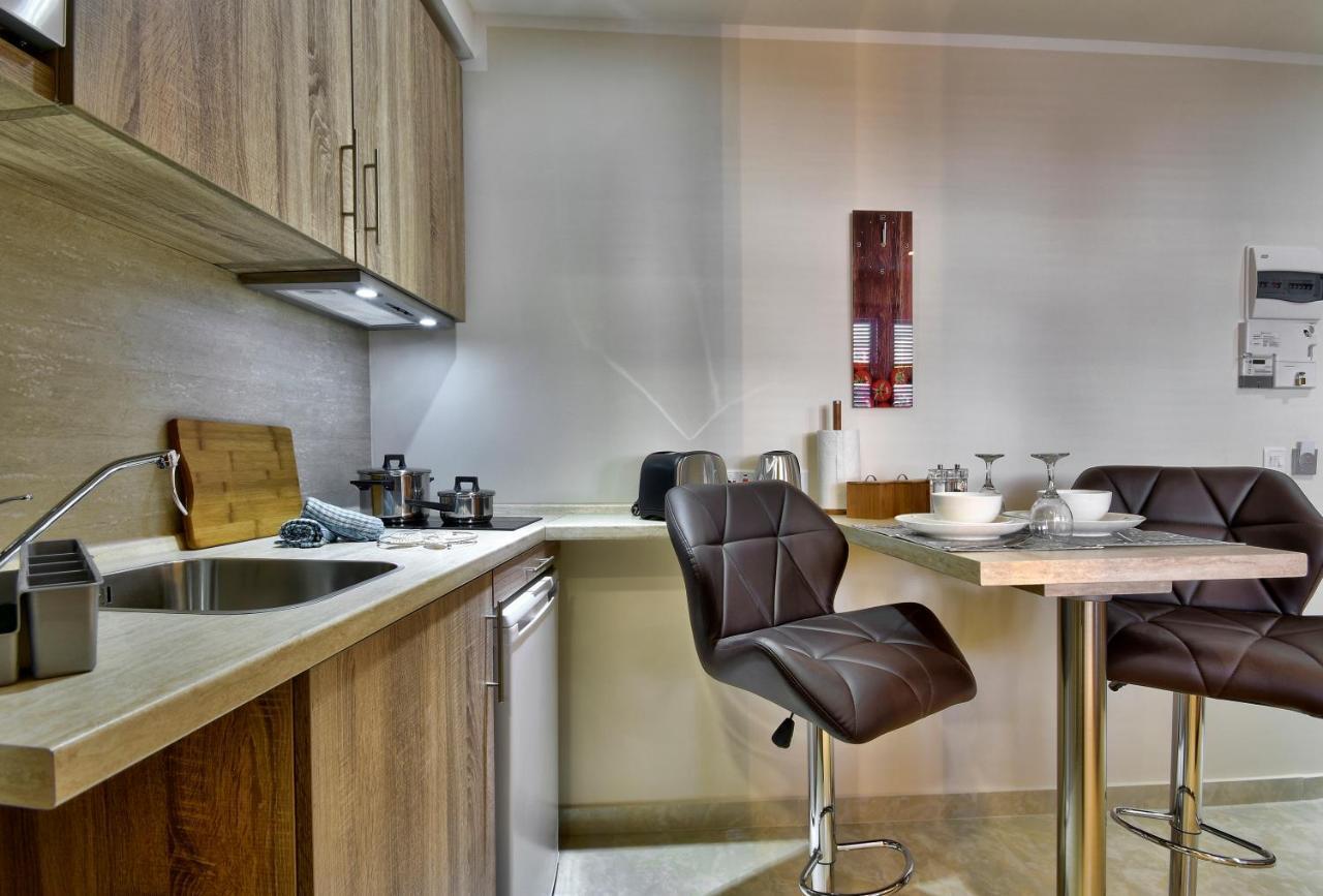 Central Suites St. Julian'S 外观 照片
