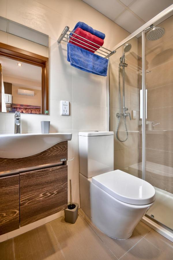 Central Suites St. Julian'S 外观 照片
