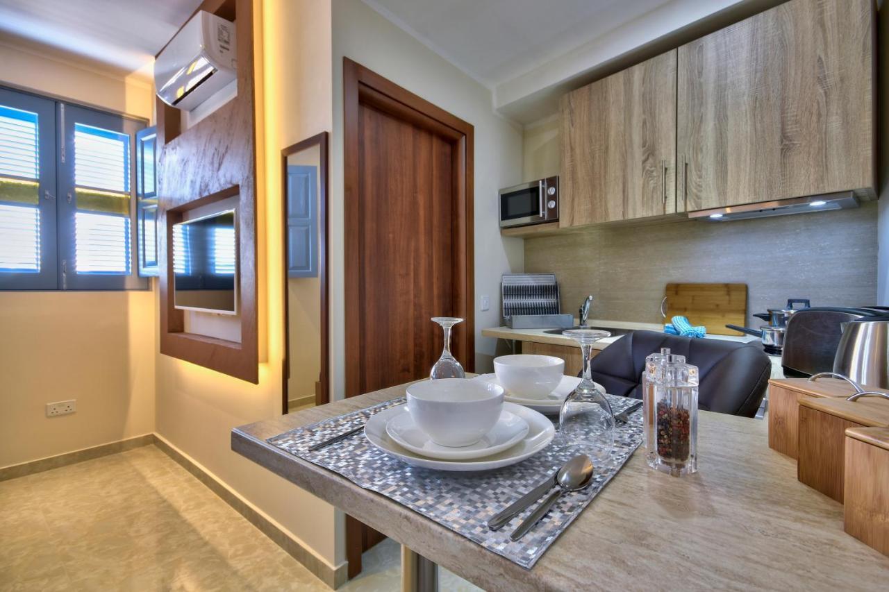 Central Suites St. Julian'S 外观 照片