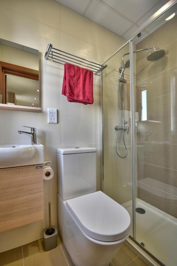Central Suites St. Julian'S 外观 照片